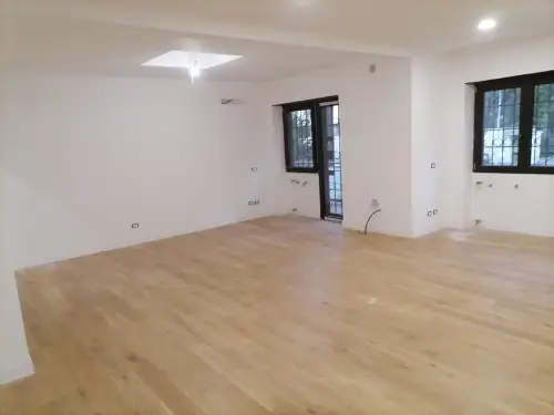 Appartamento Ristrutturato Roma EUR